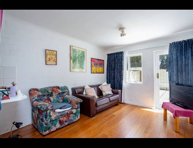 2 BEDROOM APARTMENT FOR SALE IN DIEP RIVER